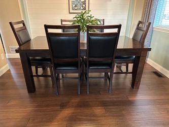 Dining room set