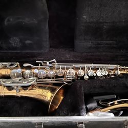 Selmer Bundy II Alto Saxophone 