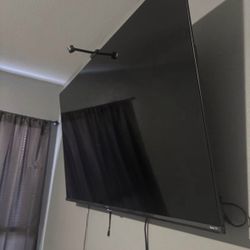 50” Hisense Roku Tv UHD 4k
