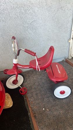 Radio Flyer Kids Tricycle