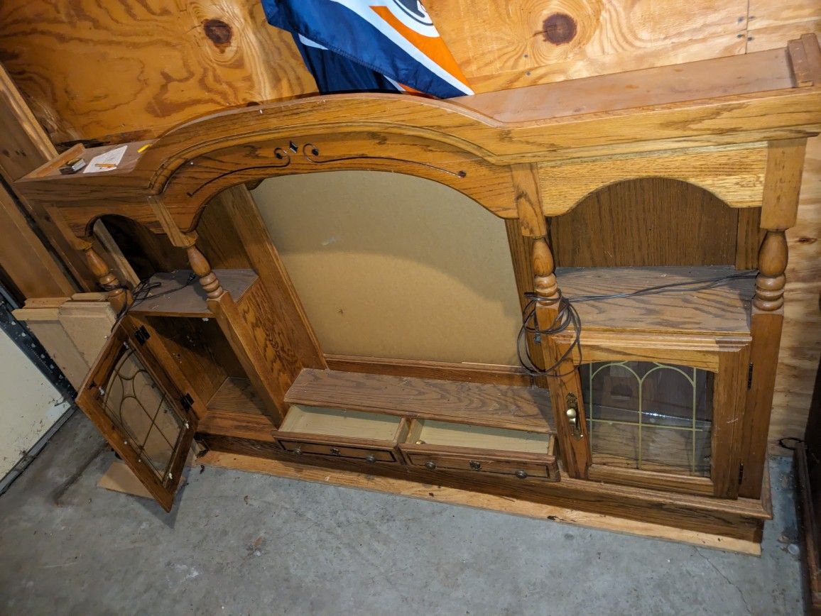 New Orleans Oak Bedroom Set.