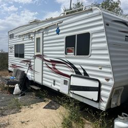 23 Ft Toy Hauler 