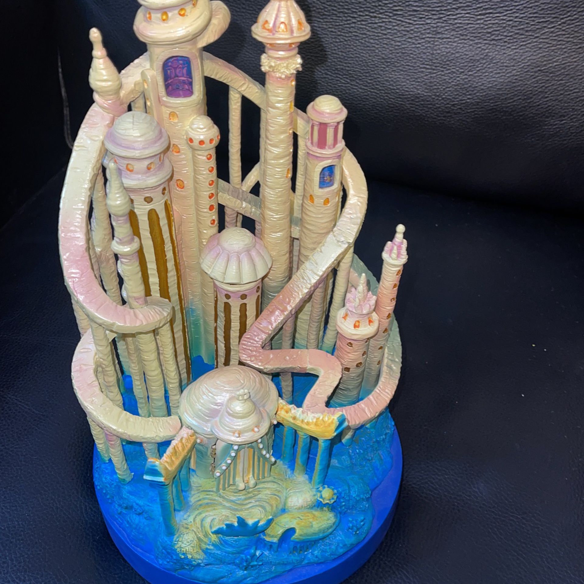 2021 ARIEL Disney Castle Collection the Little Mermaid Light Up Figurine 8 of 10