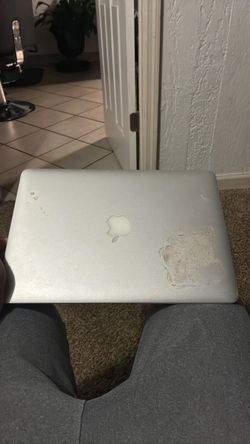 Selling this Mack book air