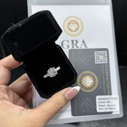 5.4cttw D VVS1 full moissanite solid engagement ring sz 6 and 7 available