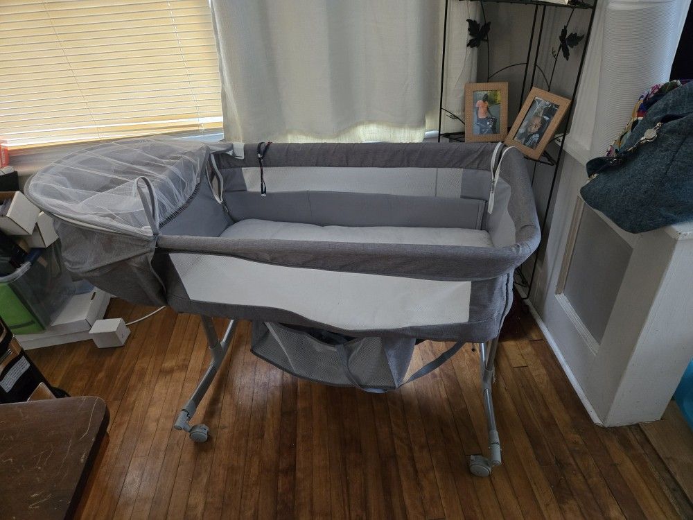 Bassinet 