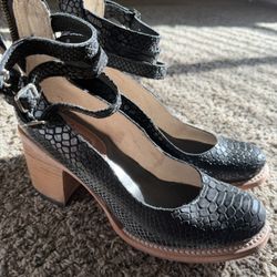 Free Bird Leather Heels 