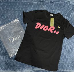 ✨New Dior X KAWS T-shirt 🔥