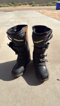 MSR VX1 motocross boots