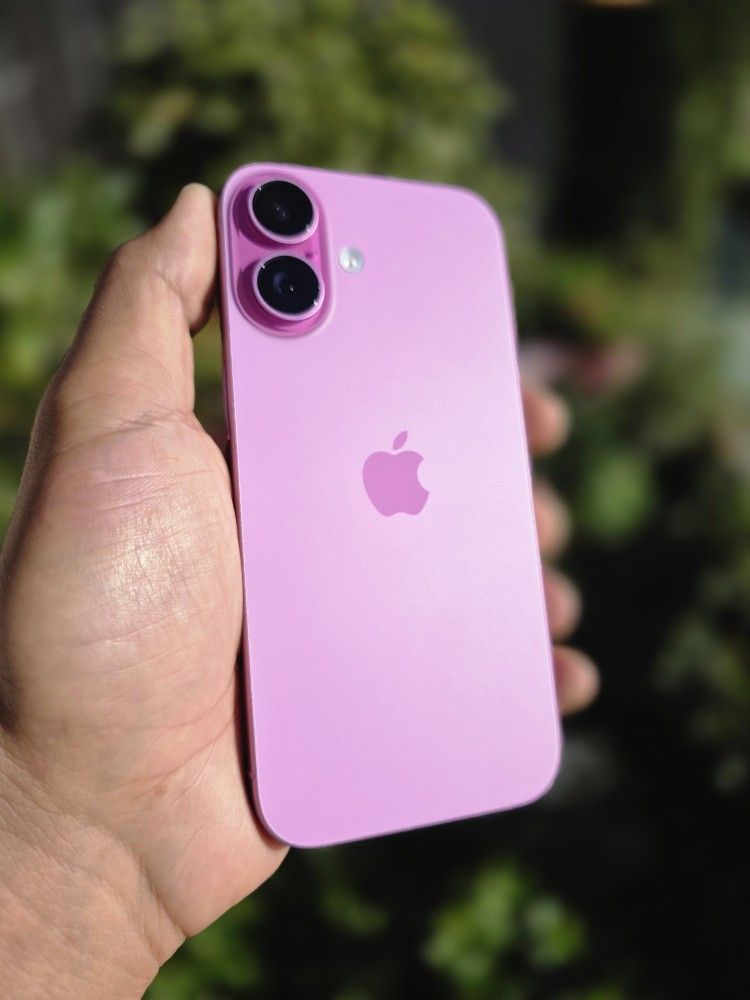 iPhone 16 128GB Unlocked