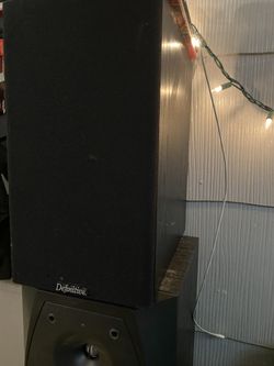Definitive Technology 2 Way Book Shelf Speakers 