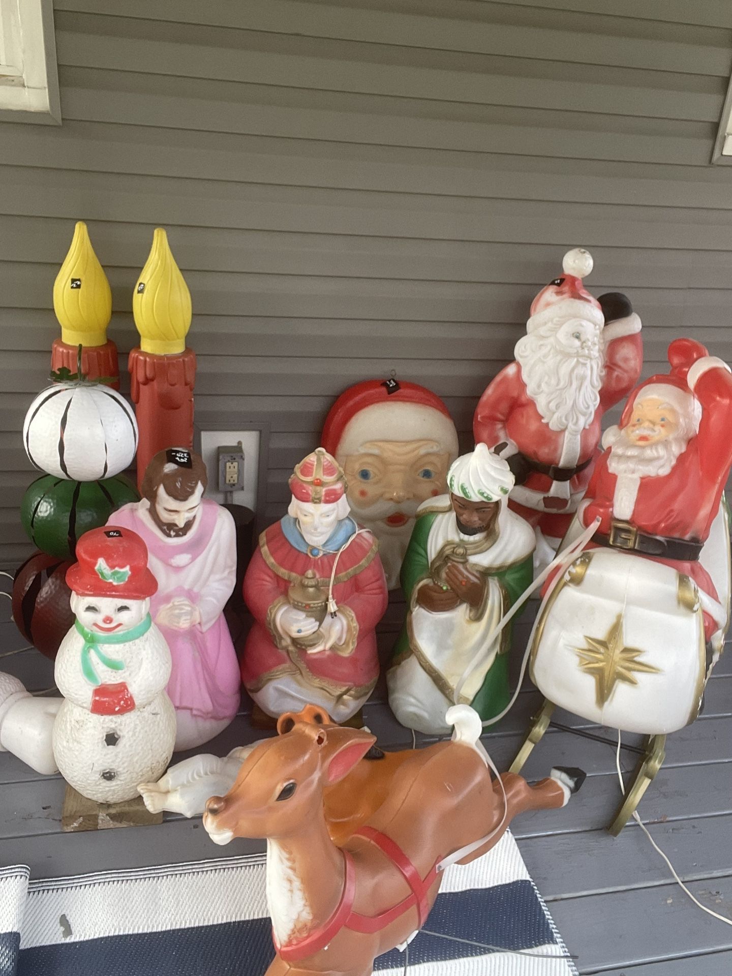 Blow Molds Alllll In Pic