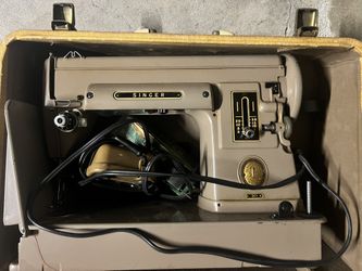 Singer Vintage Sewing Machine 301 Series
