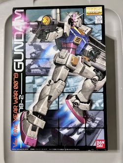 Gundam EXPO limited MG1 / 100 "RX-78-2 Gundam https://offerup.co/faYXKzQFnY?$deeplink_path=/redirect/ YEAR WAR 0079" Extra finish version