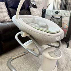 Graco Baby Swing 