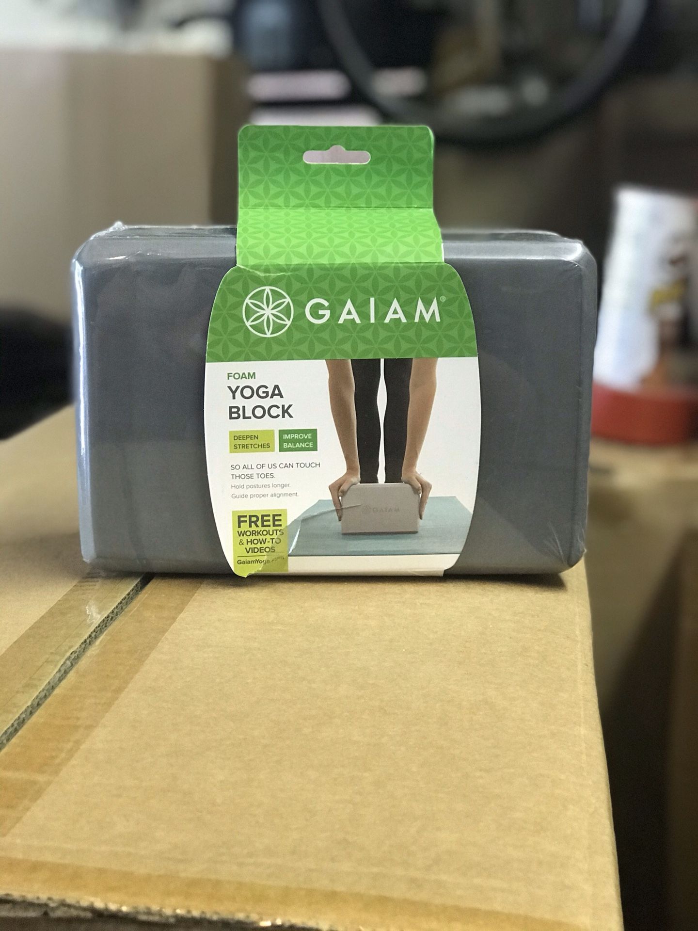 NEW - Gaiam Foam Yoga Block