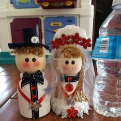 Cake topper wedding bride & broom decoration
