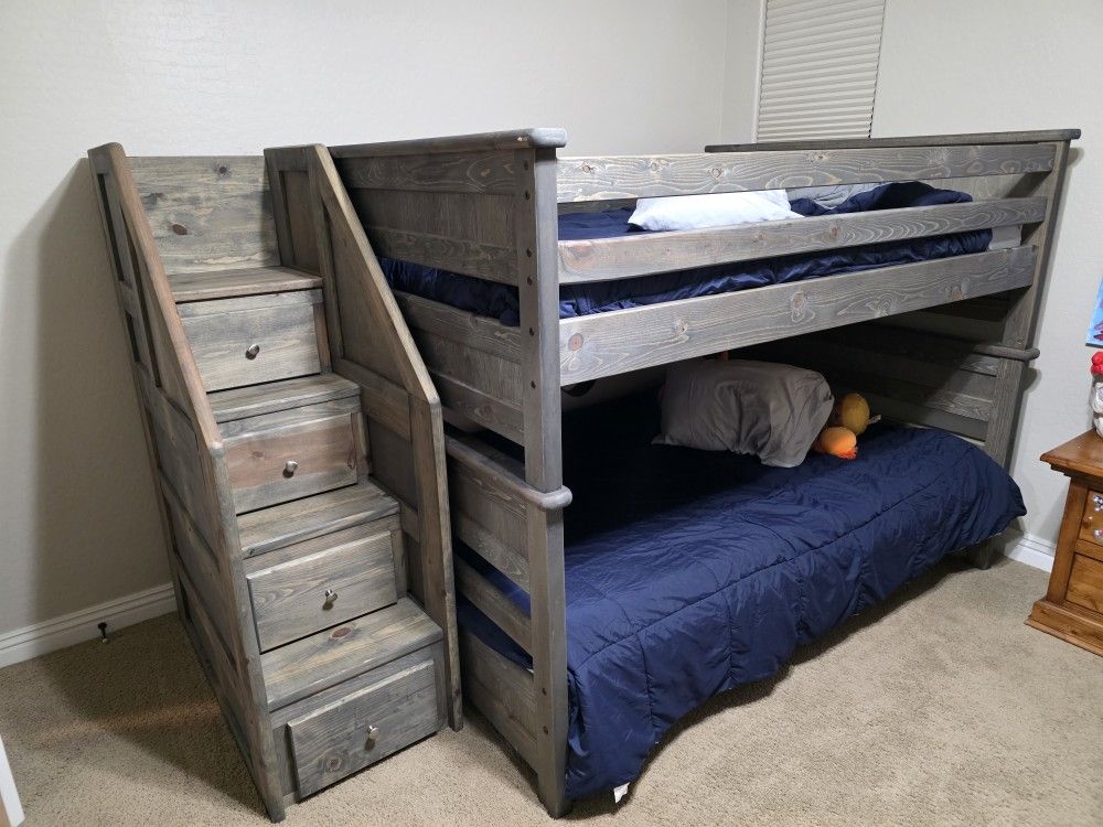 Bunk Bed - FULL SIZE OVER FULL SIZE