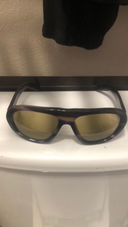 Prada sunglasses prc05