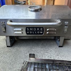 Smoke Hollow Grill. 