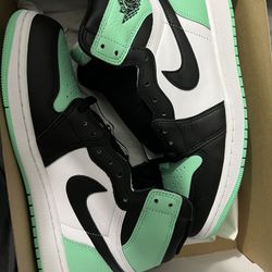 Green Glow Jordan 1