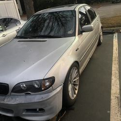 2003 BMW 325i