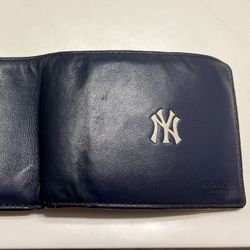 COACH New York Yankees Leather Wallet