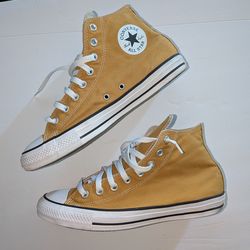 Mens chuck Taylors size 8.5
