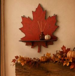 Maple Leaf Shaped Wooden Wall Shelf