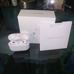 Apple AirPods Pro 2