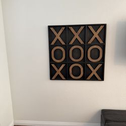 Magnetic Tic-Tac-Toe
