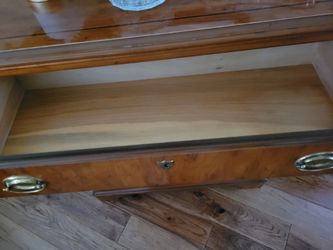 Wood Dresser