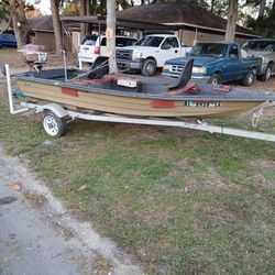 Boat For Sell 