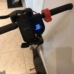 TurboAnt X7 Max Electric Scooter – 20MPH + Phone Mount – Excellent Condition