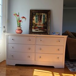 Stunning beautiful refinished dresser in antique white 
