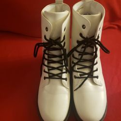 Seven Dials Tamika Boots