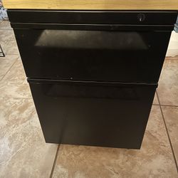 2 Drawer File Cabinet 