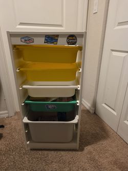 Mueble de almacenamiento infantil IKEA TROFAST