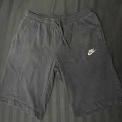 Men’s Nike Sweat Short Size L