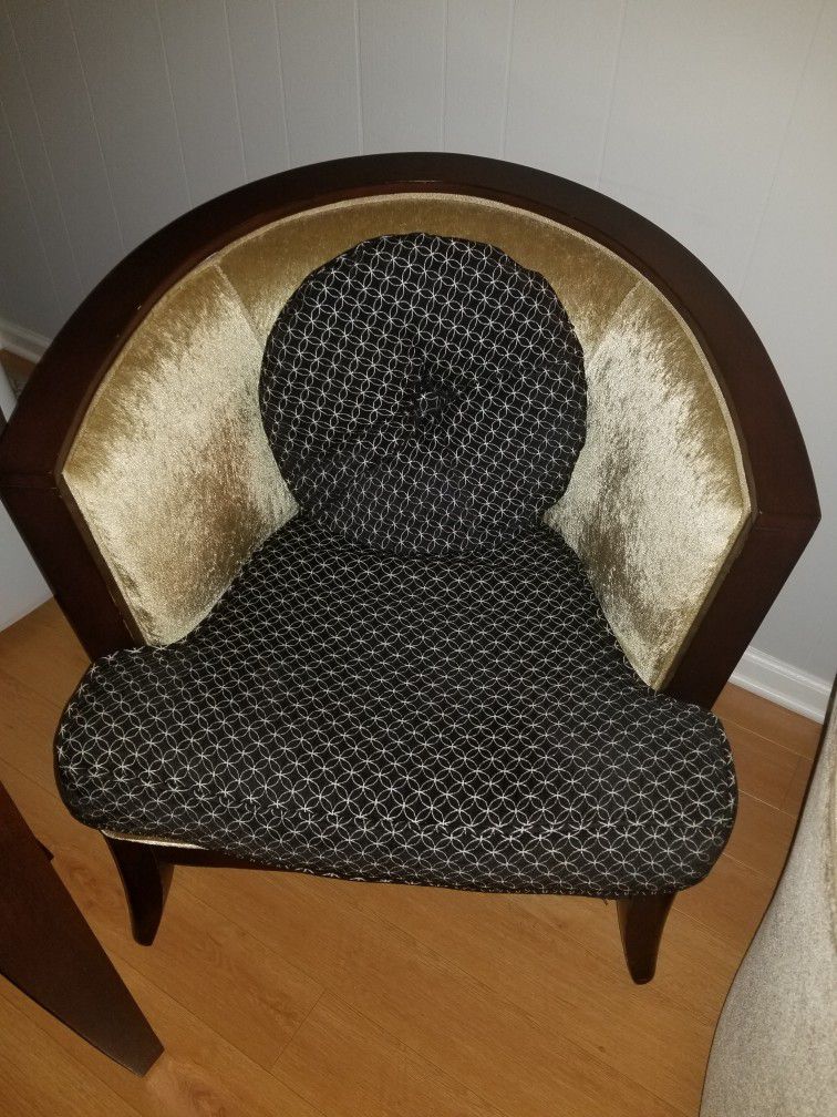 2 elegant chairs 