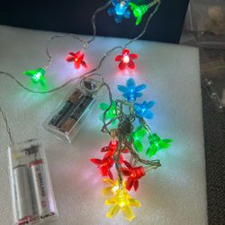 2 Sets Of 10 Battery Op Beautiful Colorful Flowers W/ White Inside No Batteries