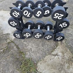 Dumbells Weights And Rack 