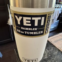 Yeti 20oz. Rambler White