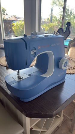 Singer Sewing Machine M3330