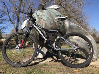 Motobecane Mountain Bike 26” -700DS- Dual Suspensión