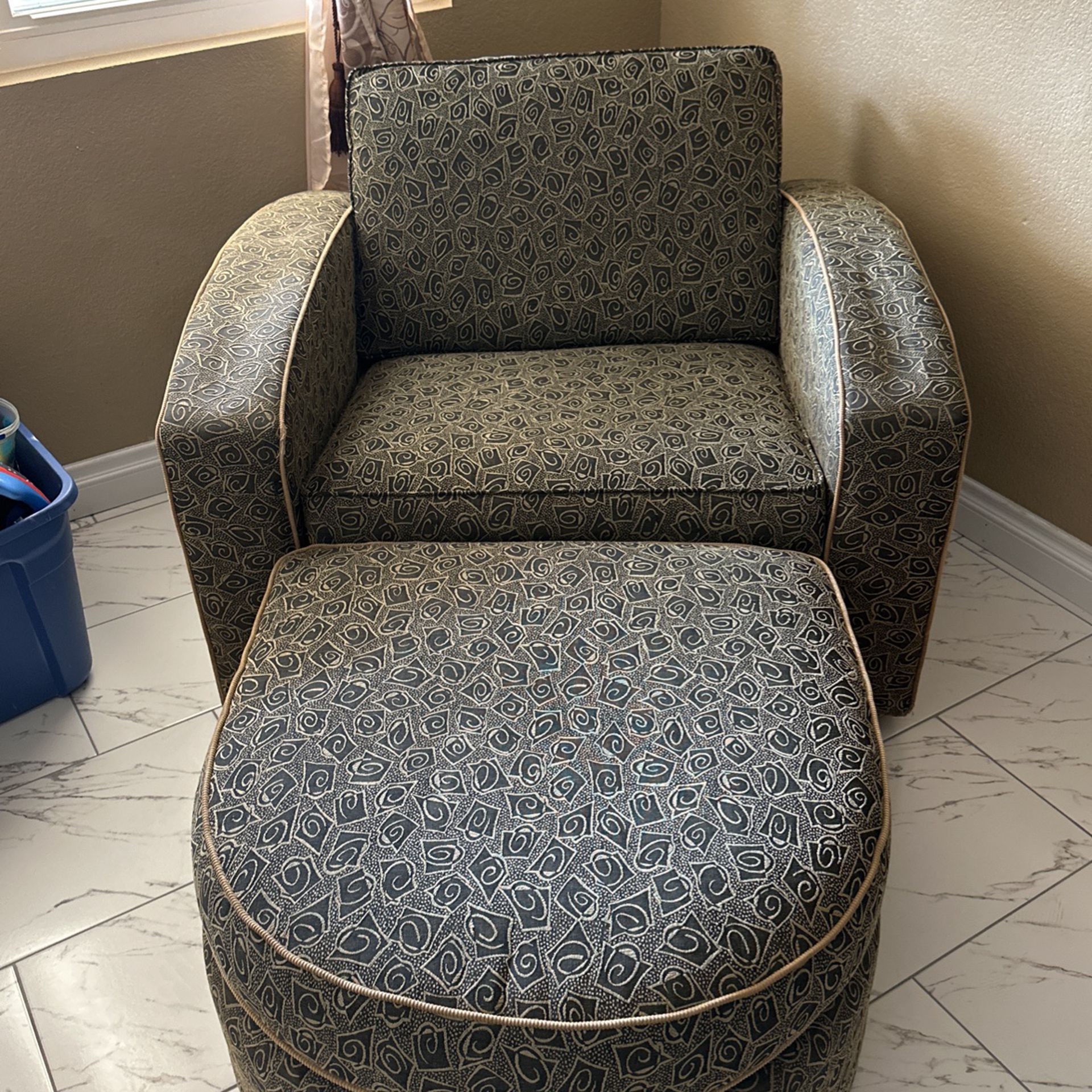 Reading Chair With Matching Ottoman 
