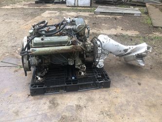 Boat chev motor and out drive