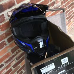 1Storm Adult Motorcycle  Or Dirtbike Size  XL Helmet And  Racing  Style Glassy Blue ; Goggles  For  Sale