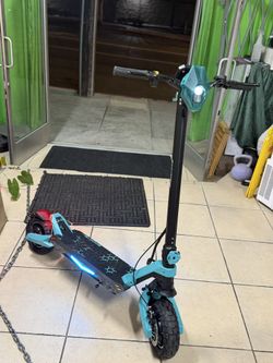 Scoot hop Electric Scooter DUAL MOTOR 35 mph Peak Motor, 1600W, 25 Mile Range, 10" All-Terrain Pneumatic Tires, 265 Lb Max Load, Foldable E-Scooter fo
