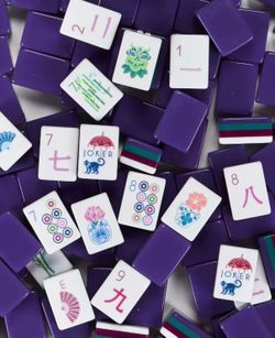 Gemma mahjong tiles